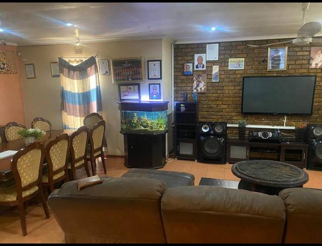 3 BEDROOM HOUSE FOR SALE IN TURFFONTEIN